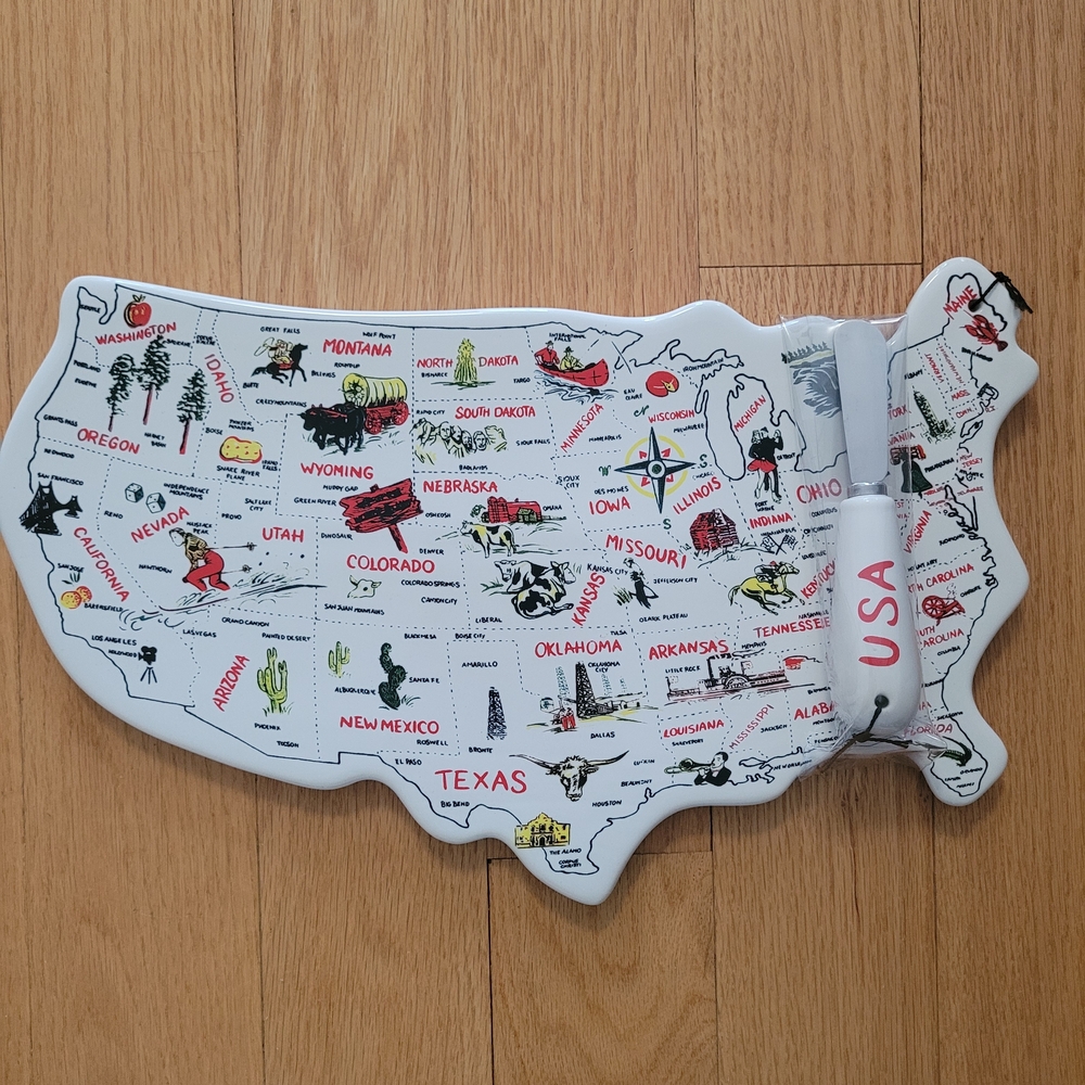 NWT - Magenta USA Map Ceramic Plate